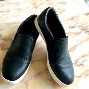 Dr. Scholl’s Memory Foam Slip-on Sneakers